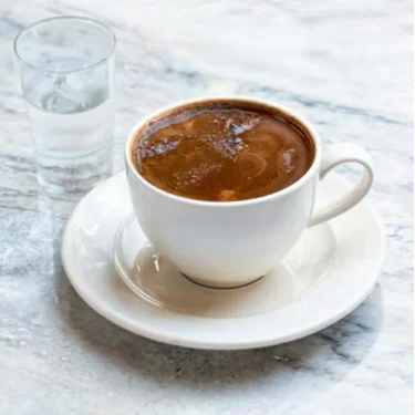 Damla Sakızlı Türk Kahvesi